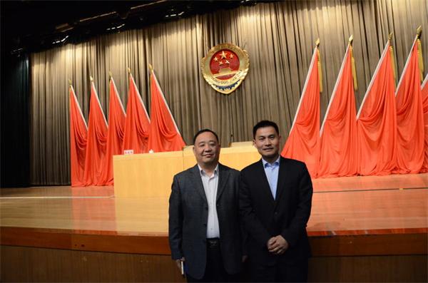 张成龙律师与闫锋律师在北京市人民检察院学习留影